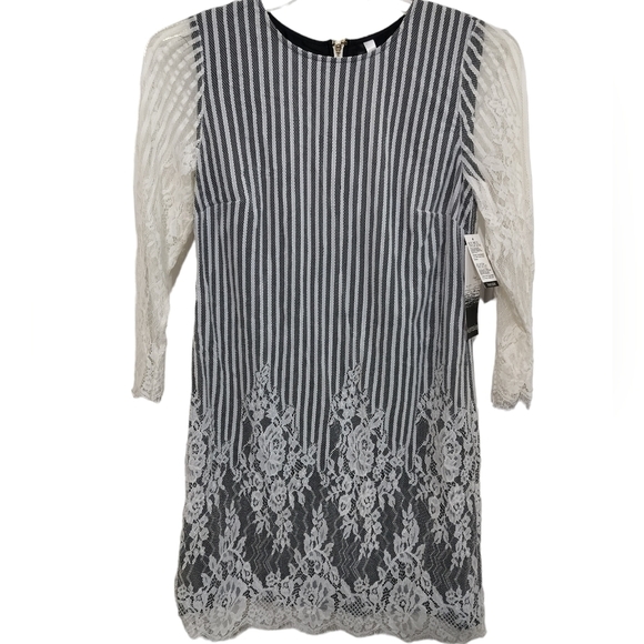 Kensie Dresses & Skirts - (1272) Kenzie Lace Overlay Black Slip Ivory Lace Sheath Dress Size Small